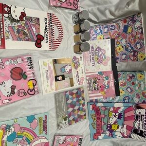 Hello Kitty Stationery Set